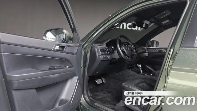 KG_Mobility_Ssangyong Rexton Новый Rexton Sport Khan Дизель 2.2 4WD — Фото автомобиля 10