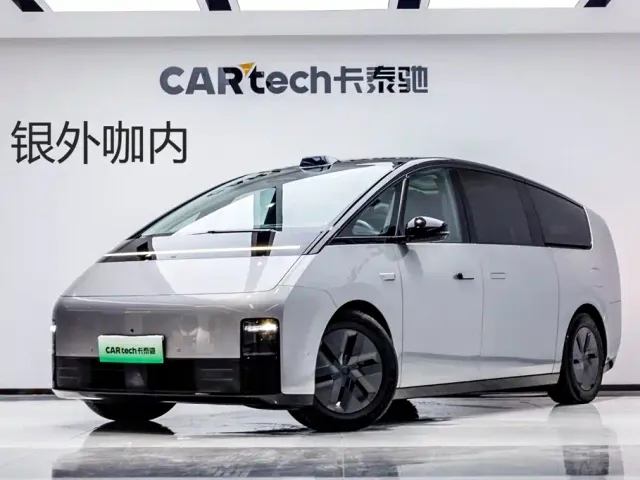 Li Auto MEGA — Фото автомобиля 2