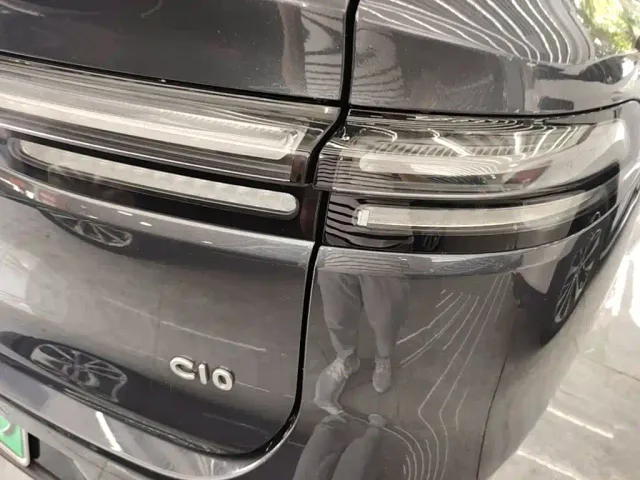 Leapmotor C10 — Фото автомобиля 7