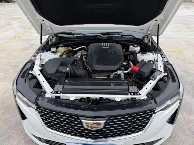Cadillac CT4 — Фото автомобиля 13