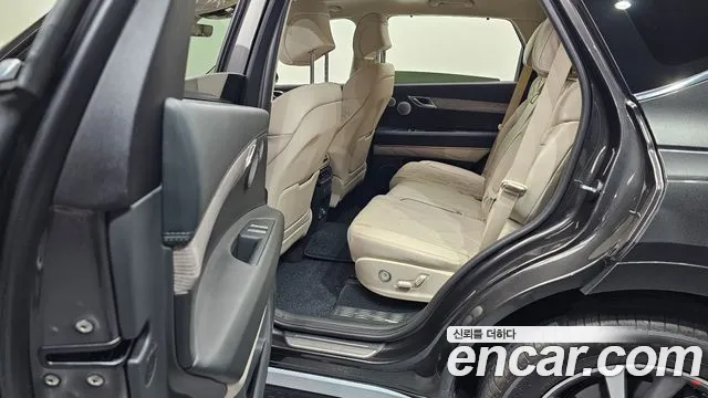 Genesis GV80 2.5T Бензин AWD — Фото автомобиля 11