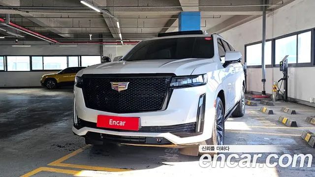 Cadillac Escalade Escalade 5 поколение — Фото автомобиля 3