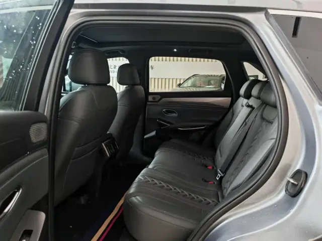 BYD Song L DM-i — Фото автомобиля 13