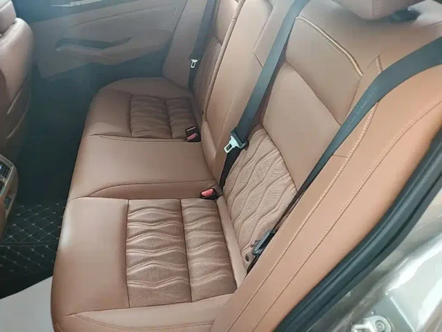 Nissan Teana — Фото автомобиля 16