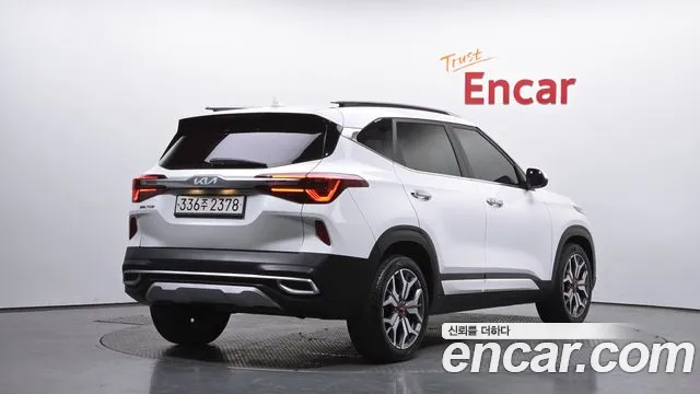 Kia Seltos Seltos Бензин 1.6 турбо 2WD — Фото автомобиля 2