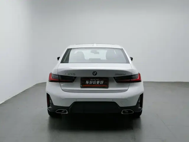 BMW 3 Series — Фото автомобиля 4