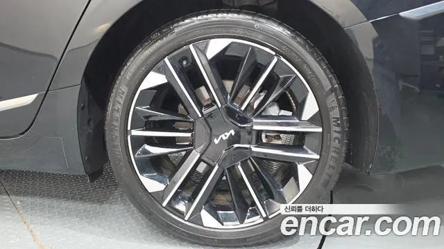 Kia K8 (New) Hybrid — Фото автомобиля 6