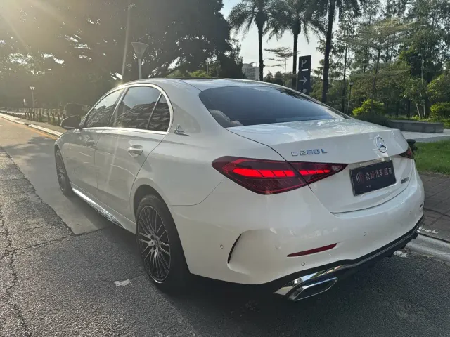 Mercedes-Benz C-Class — Фото автомобиля 6