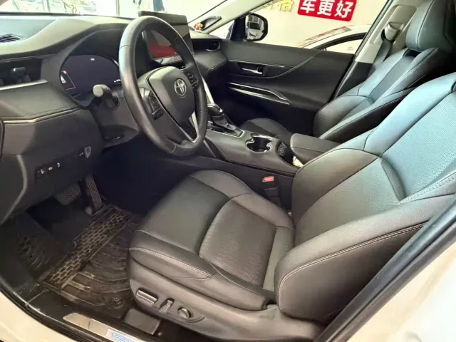 Toyota Venza — Фото автомобиля 9