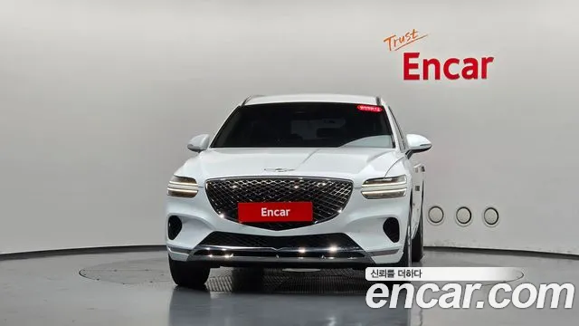 Genesis GV70 — Фото автомобиля 3