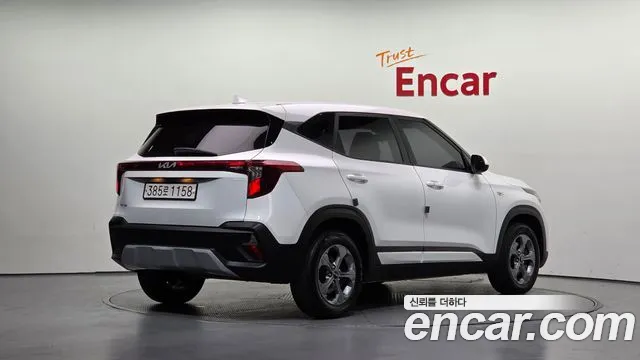 Kia Seltos — Фото автомобиля 2