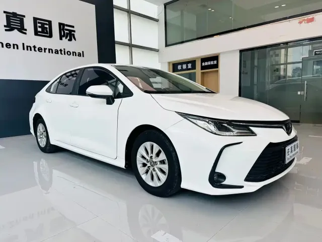 Toyota Corolla — Фото автомобиля 3