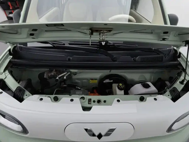 Wuling Hongguang Mini EV — Фото автомобиля 6