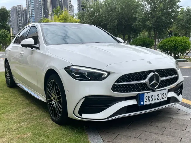 Mercedes-Benz C-Class — Фото автомобиля 3