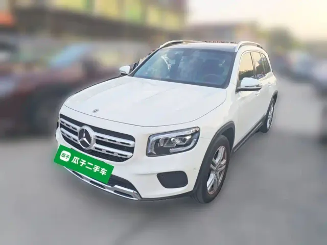Фотография автомобиля — Mercedes-Benz GLB-Class