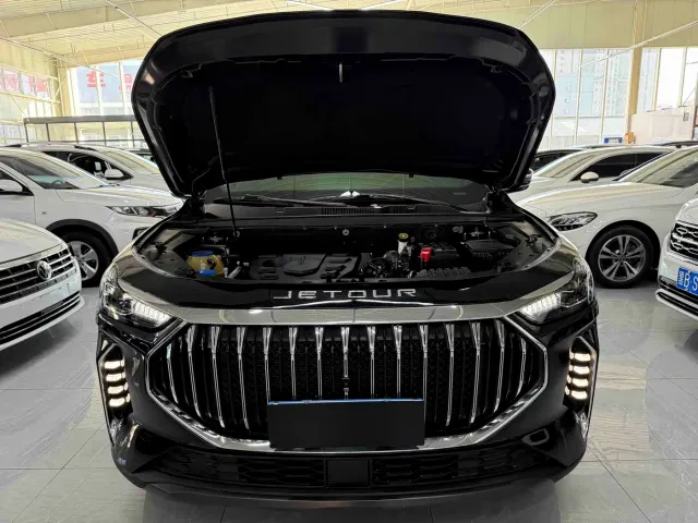 Jetour Jetour X70 PLUS 2023 1.5T DCT Warrior PLUS 5-seater — Фото автомобиля 20