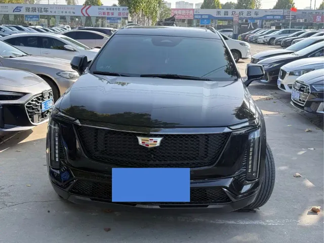 Cadillac XT5 — Фото автомобиля 2