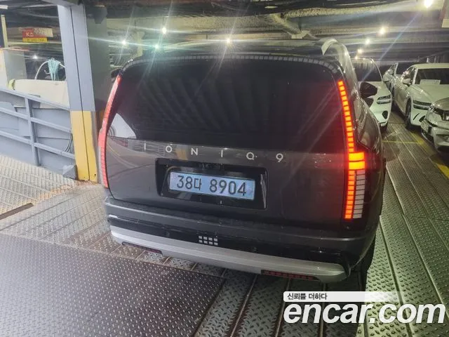 Hyundai Ioniq 9 — Фото автомобиля 2
