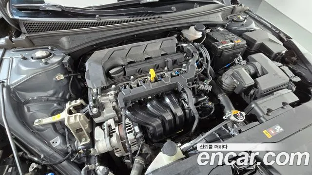 Hyundai AVANTE Avante (CN7) — Фото автомобиля 6