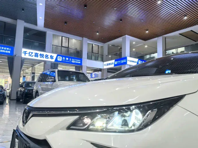 Toyota Corolla — Фото автомобиля 7