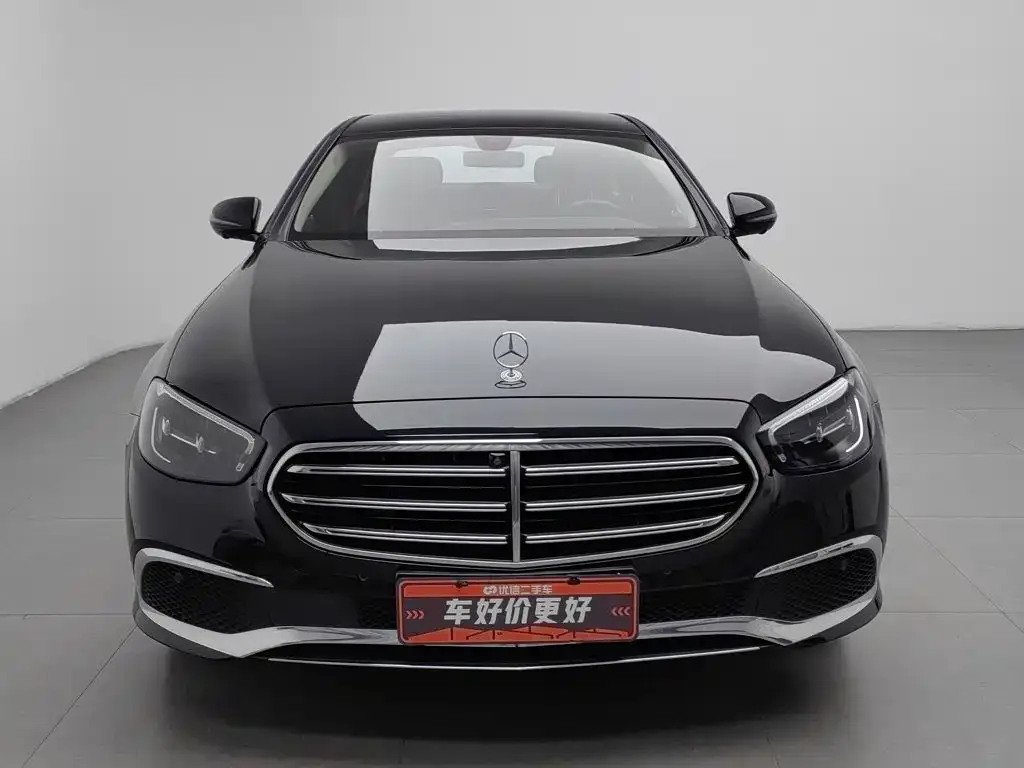 Mercedes-Benz Mercedes-Benz E-Class New Energy 2023 E 350 e L Plug-in Hybrid Sedan — Фото автомобиля 3