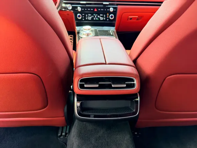 Genesis G80 — Фото автомобиля 13