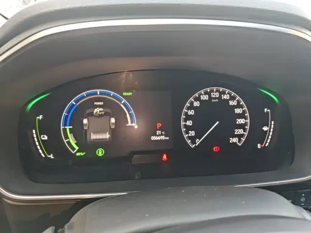 Honda Elysion — Фото автомобиля 11