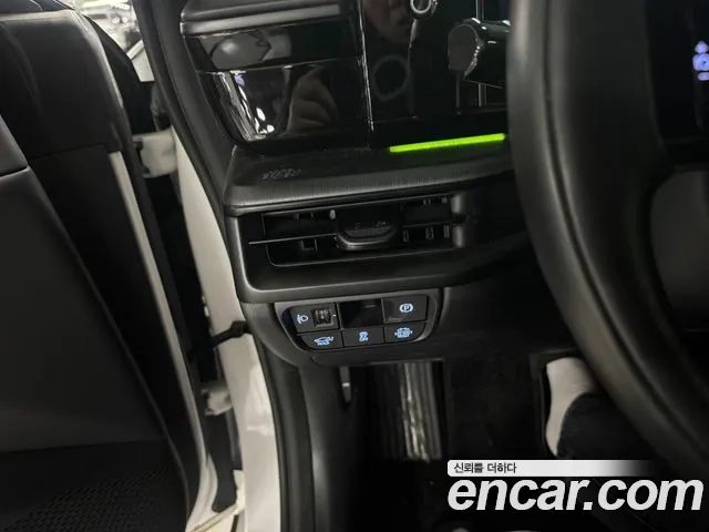 Hyundai Grandeur GN7 — Фото автомобиля 10