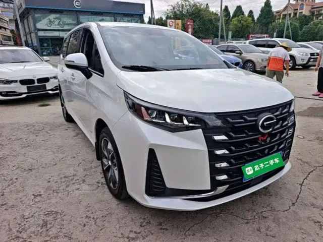 GAC Trumpchi M6 — Фото автомобиля 3