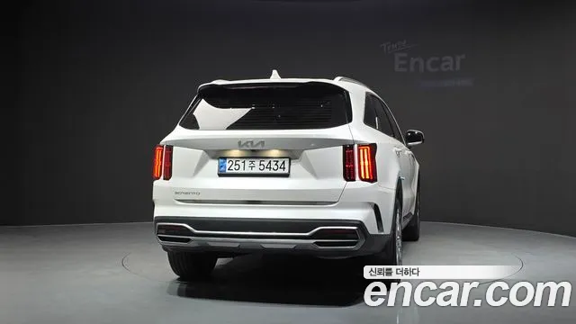 Kia Sorento Sorento 4-е поколение Дизель 2.2 2WD — Фото автомобиля 4
