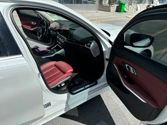 BMW 3 Series — Фото автомобиля 13
