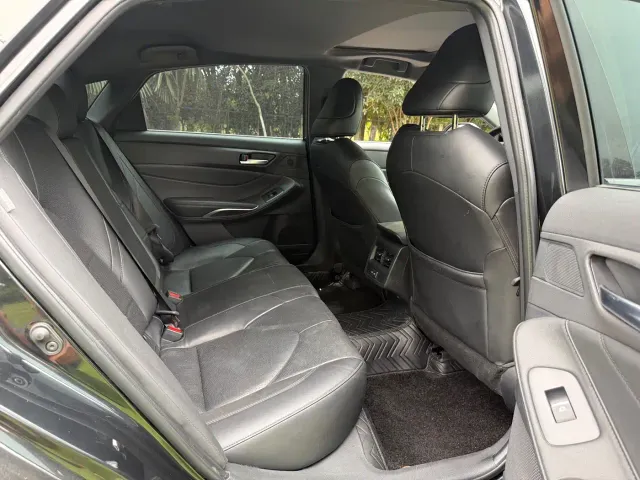 Toyota Avalon — Фото автомобиля 6