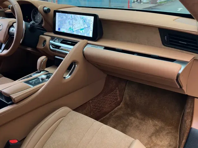 Lexus LC — Фото автомобиля 12
