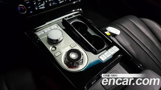 Genesis G80 RG3 — Фото автомобиля 12