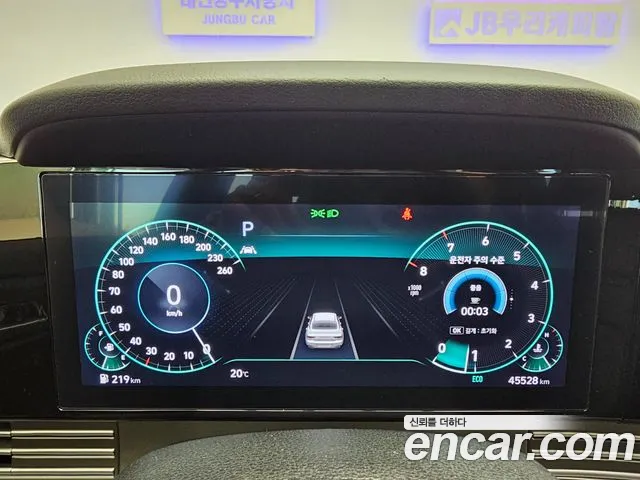 Hyundai Grandeur New — Фото автомобиля 8
