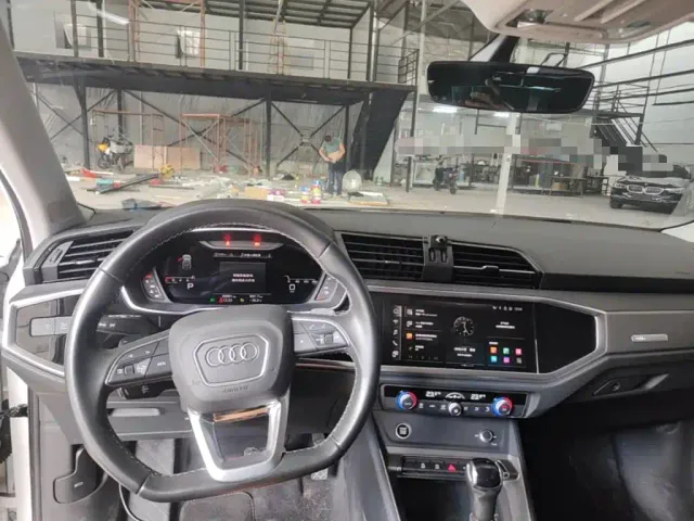 Audi Q3 — Фото автомобиля 9