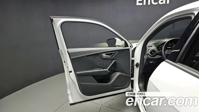 Audi Q2 35 TDI Premium — Фото автомобиля 22