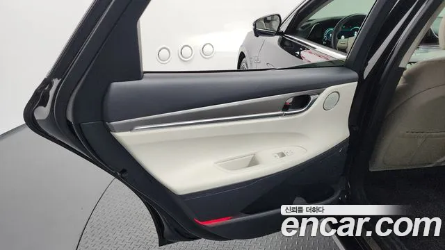 Hyundai Grandeur Новый Grandeur IG — Фото автомобиля 20