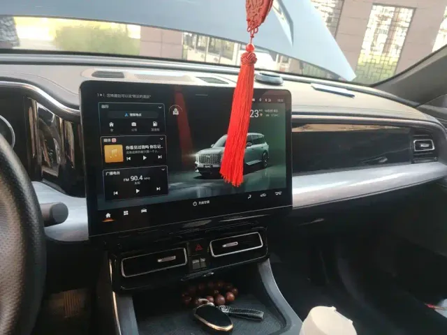 GAC Trumpchi GS8 — Фото автомобиля 9