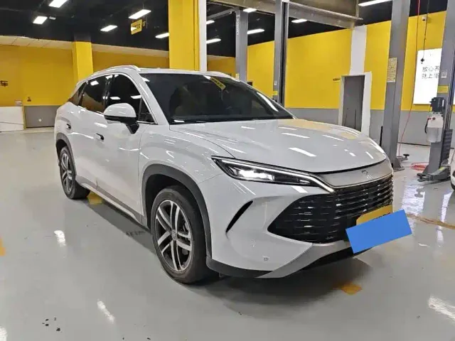 BYD Song L DM-i — Фото автомобиля 3