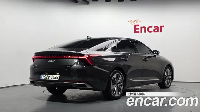 Kia K8 Signature — Фото автомобиля 2