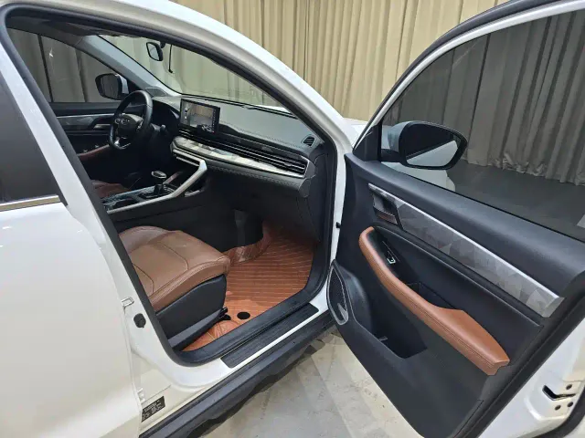 Geely Vision X6 — Фото автомобиля 19