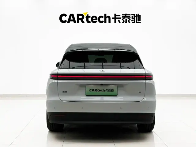 Li Auto i6 — Фото автомобиля 25