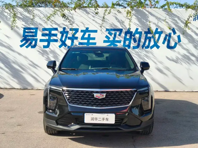 Cadillac XT4 — Фото автомобиля 2