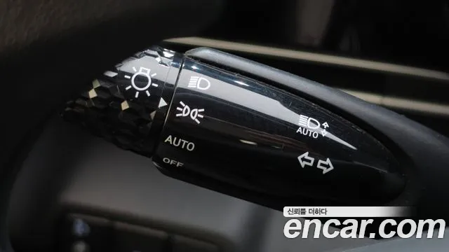 Hyundai AVANTE Новый Avante (CN7) — Фото автомобиля 16