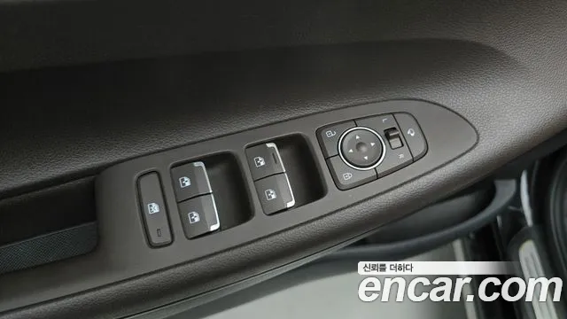 Hyundai Grandeur Grandeur (New) Hybrid — Фото автомобиля 17