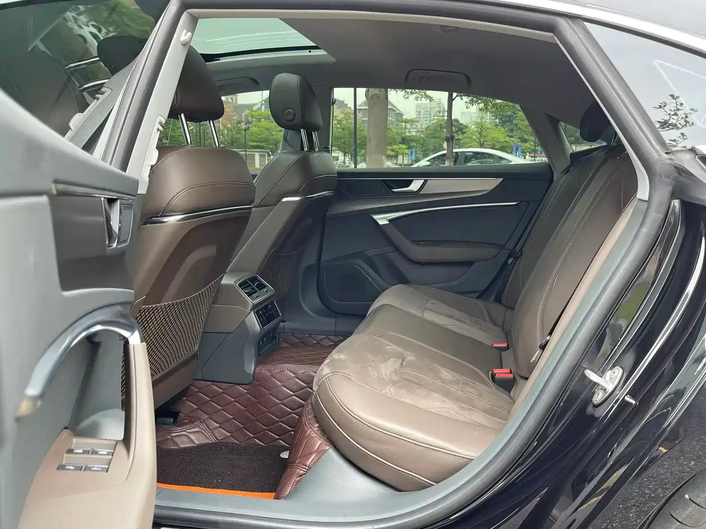 Audi Audi A7L 2024 45TFSI S-line Dream Edition Crystal Package — Фото автомобиля 24