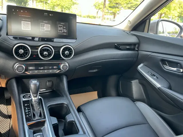 Nissan Sylphy — Фото автомобиля 18