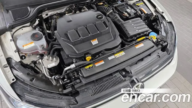 Volkswagen Golf Golf 8 поколение 2.0 TDI Prestige — Фото автомобиля 6