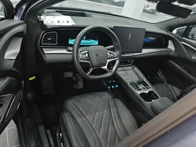 BYD Sealion 07 EV — Фото автомобиля 9